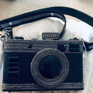 Mary Frances collector purse ‘Camera”